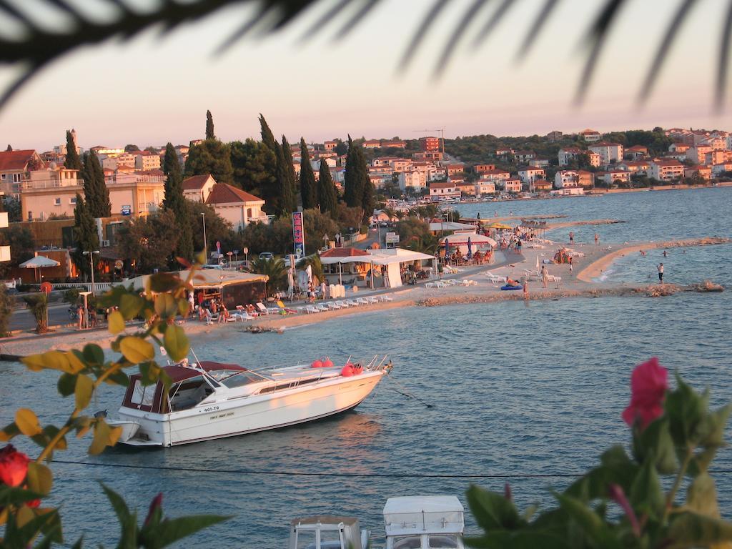 Apartments Villa Alfa Trogir Luaran gambar